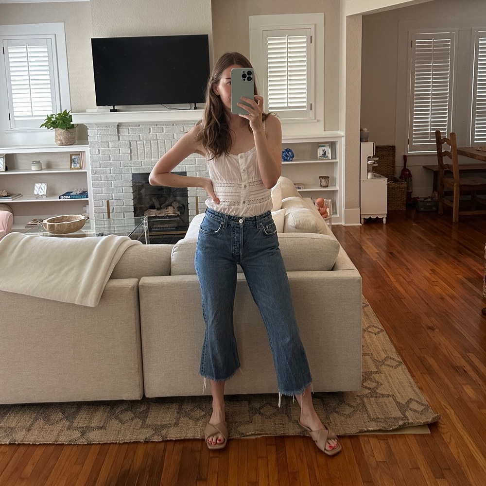 Reformation cropped button down jeans with raw hem size 26